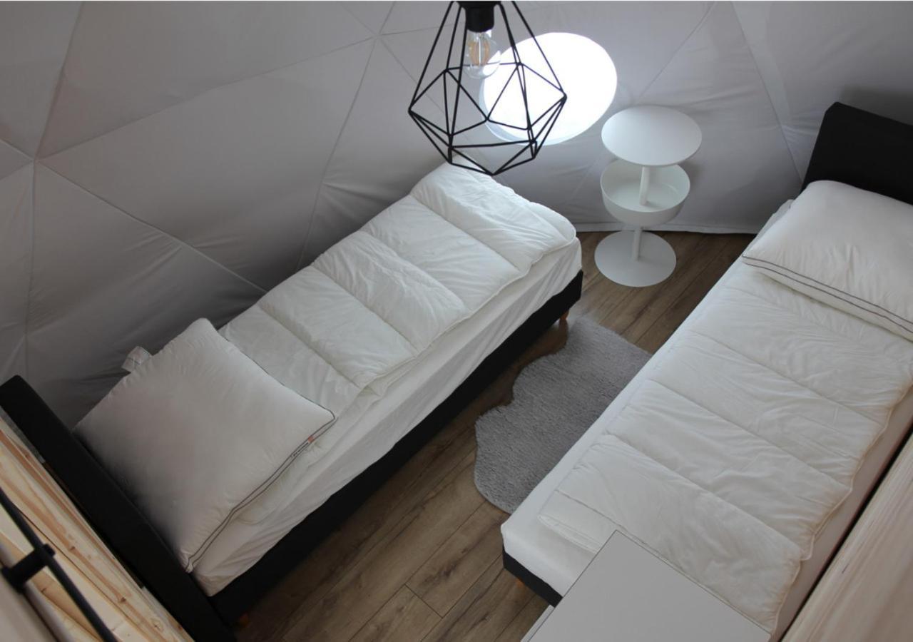Glamping Gliczarow Klapnioki Bed and Breakfast Leśnica Εξωτερικό φωτογραφία